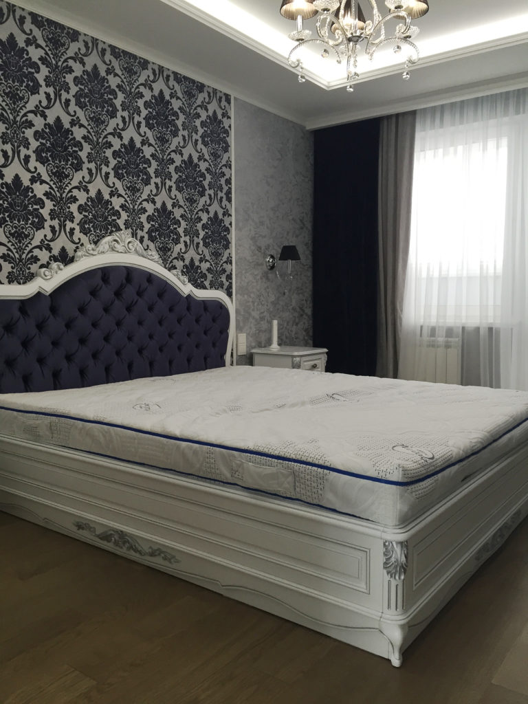 20 Кровать классической спальни